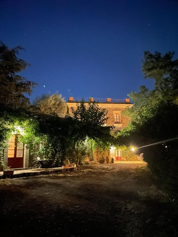 La Rocca Della Rosa Villa ซัฟเฟรานา เอตเนอา ภายนอก รูปภาพ